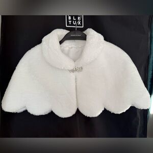 Elegant Girls White Faux Fur Cape
